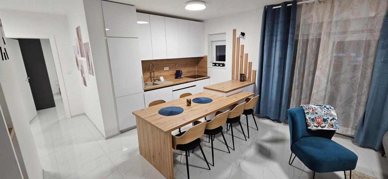 Superior Apartment Lisinski - Private Parking - 2 & 3 Bedroom Zagreb Exterior photo