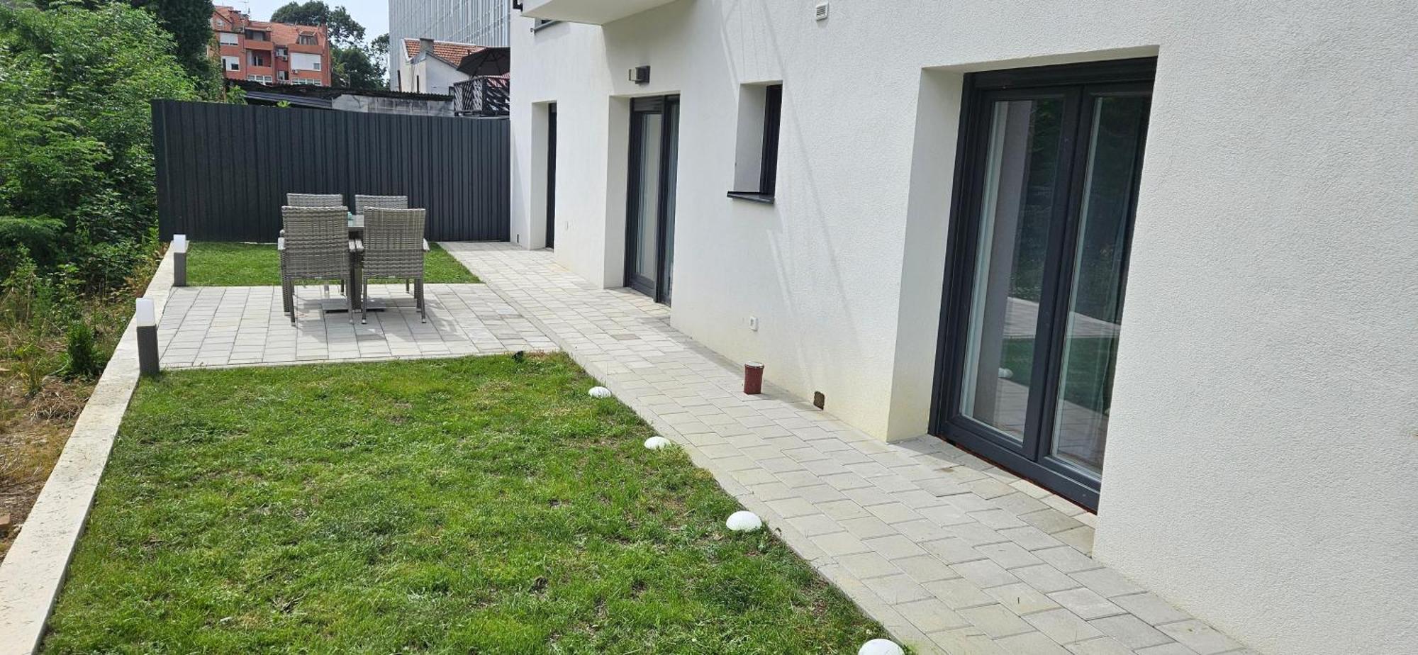 Superior Apartment Lisinski - Private Parking - 2 & 3 Bedroom Zagreb Exterior photo